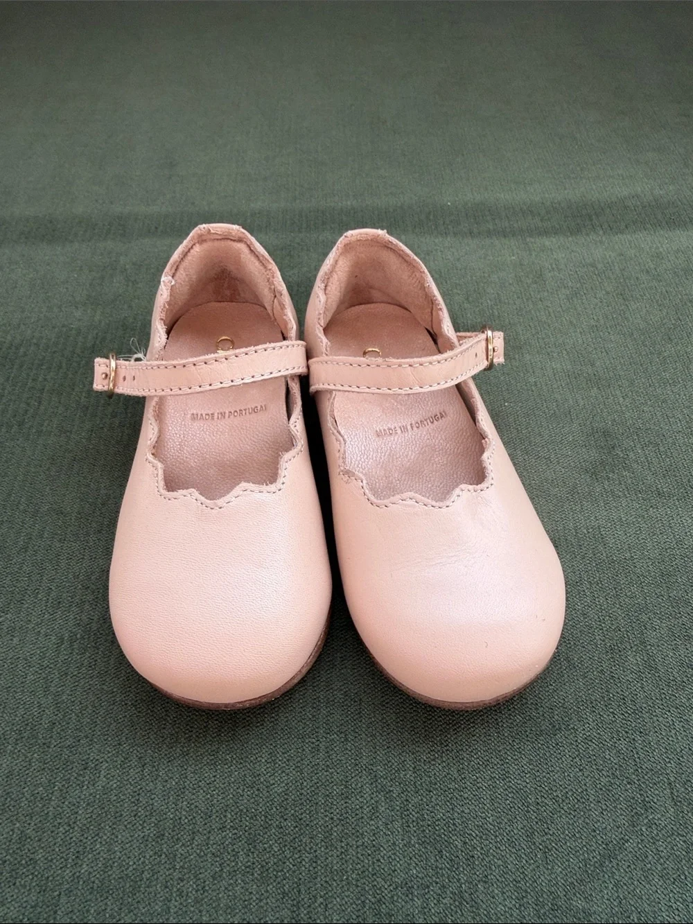 Chloe Pink Scalloped Leather Mary Jane Shoes, size 20 (4.5-5 US)